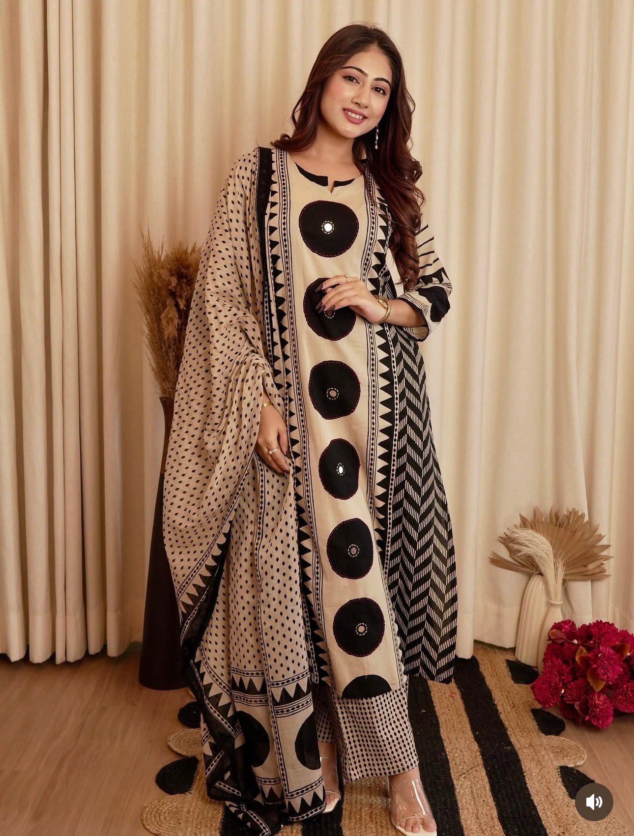 Cotton 3 Piece Printed Lawn Suit - Image 2