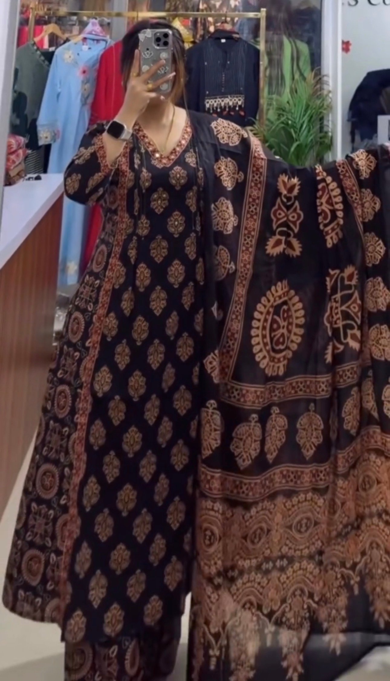 PREMIUM COTTON THREE PIECE GOWN SET